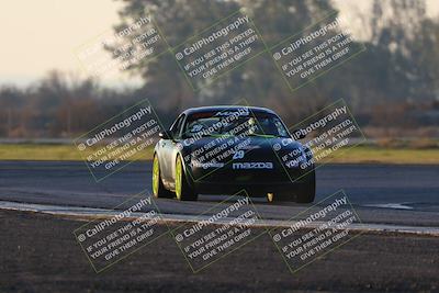 media/Jan-13-2024-CalClub SCCA (Sat) [[179f4822a7]]/Group 7/Sunset (Race)/